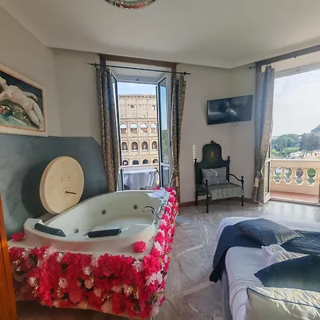 View Colosseo From Jacuzzi-3